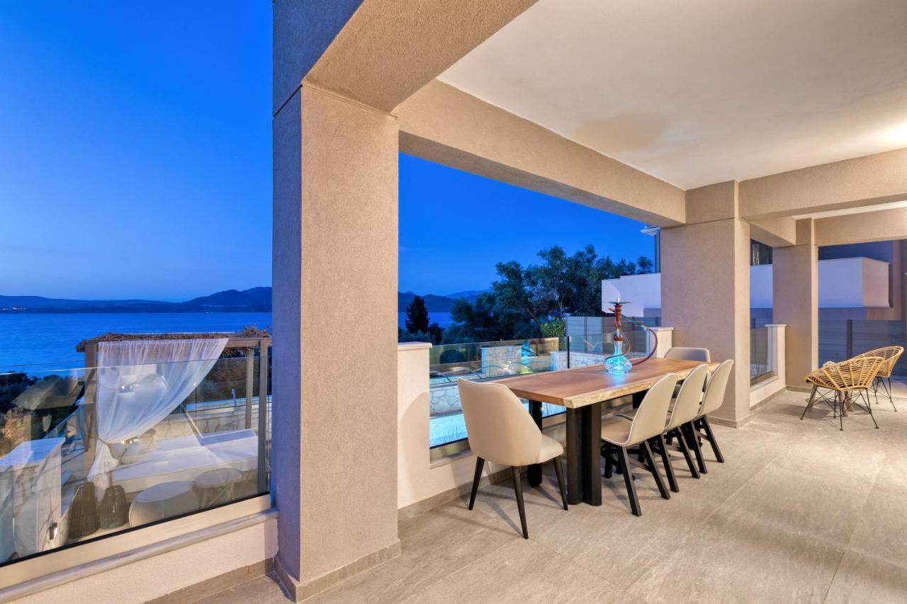 White Rock Villas Никиана Екстериор снимка