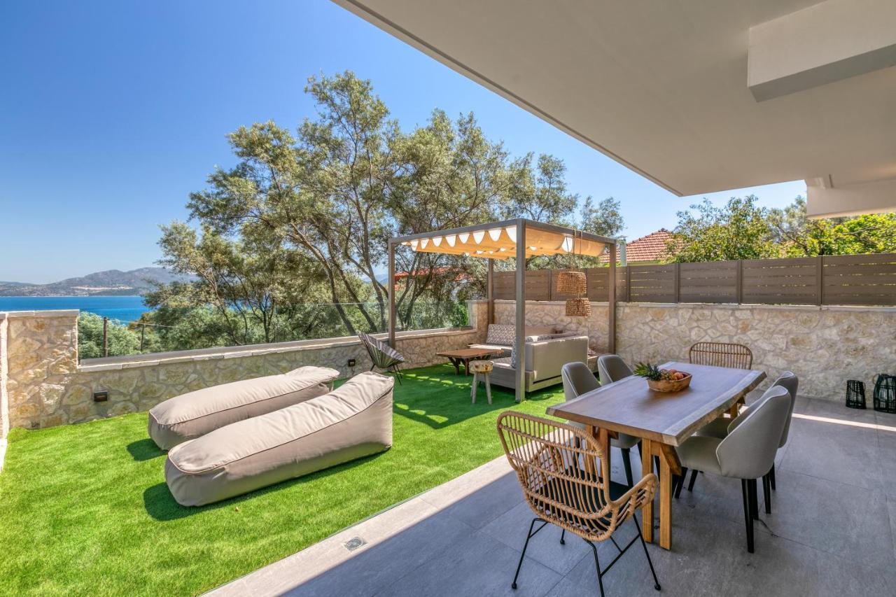 White Rock Villas Никиана Екстериор снимка