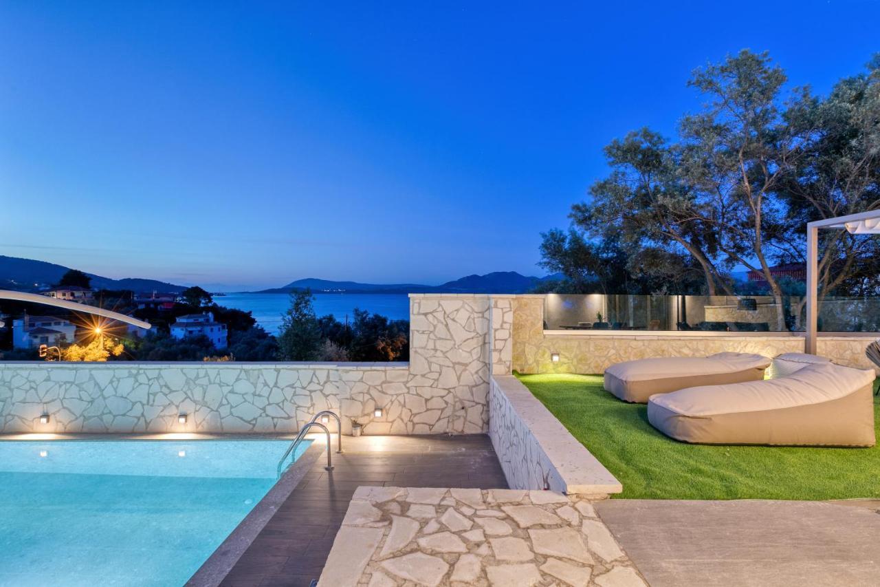 White Rock Villas Никиана Екстериор снимка
